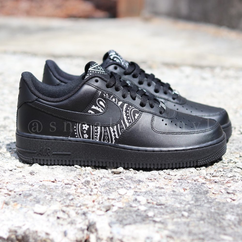 Nike Air Force 1 Low Black Bandana Custom NWT